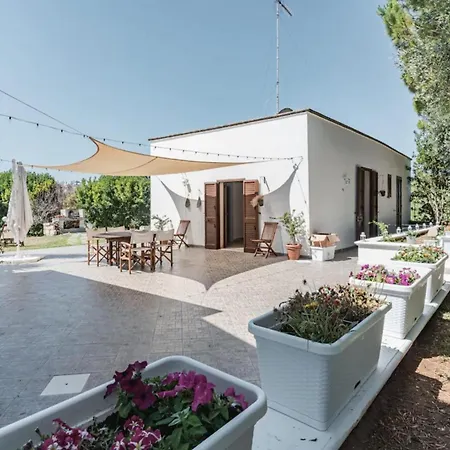 فيلة Il Giardino Dei Gelsi أوترانتو